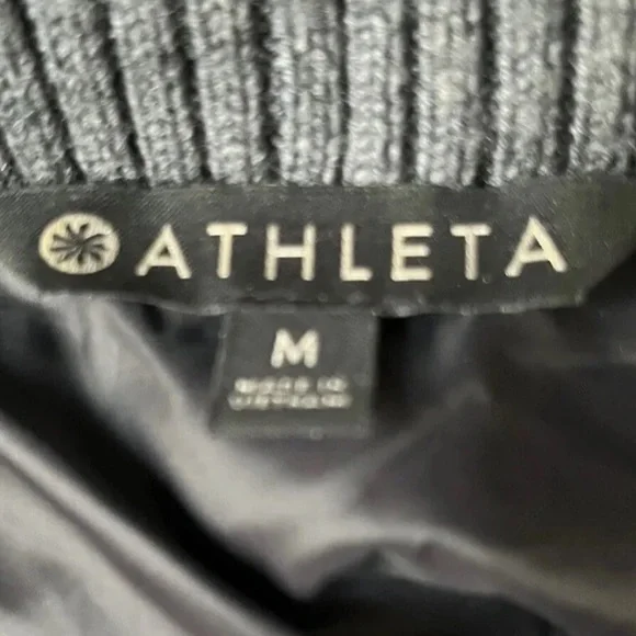 Athleta dark, gray Quilted with net accent  Vest zipper nylon - Picture 2 of 7